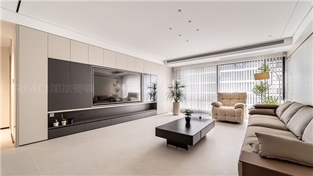 21w打造現(xiàn)代極簡(jiǎn)風(fēng)格的家126m² | 麗爾曼頓全房全屋定制